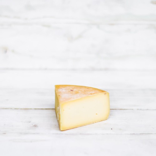 Ser dojrzewający kozi - Sery z Puszczy.jpg