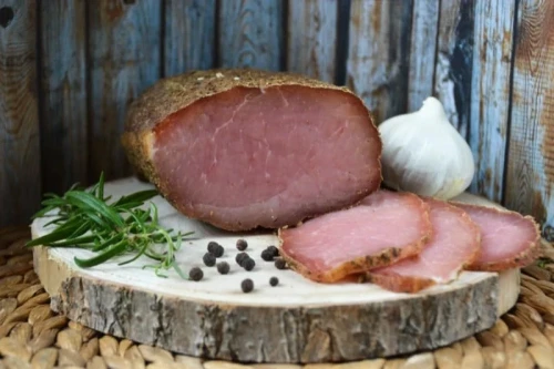 polędwica dojrzewająca w ziołach smak tradycji.webp