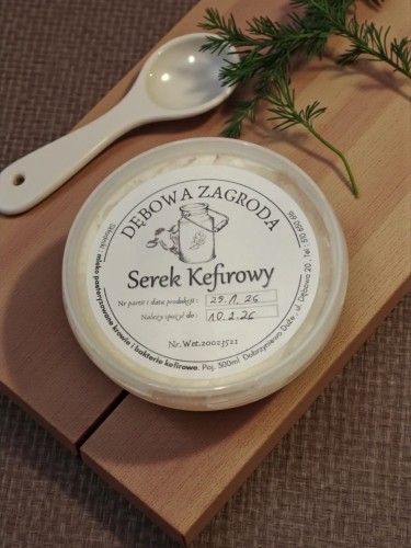 serek-kefirowy-300ml-debowa-zagroda.jpeg