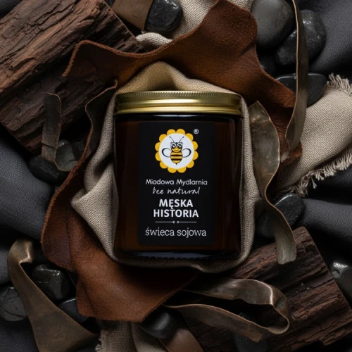 meska-historia-swieca-z-wosku-sojowego-miodowa-mydlarnia.webp